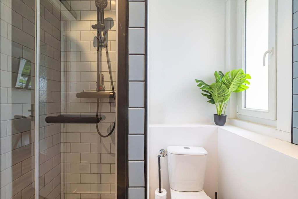 "Le Chaleureux" Appartement Pour 4 Personnes Isles-sur-Suippe Esterno foto